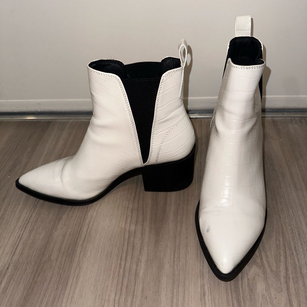 Steve Madden White Crocodile Ankle Boots